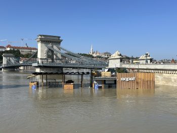 Budapesta sub ape: Vârful viiturii așteptat în acest weekend