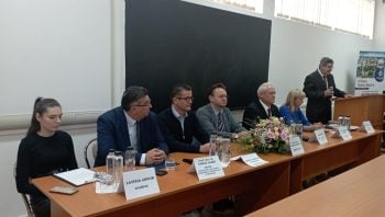 Deschiderea anului universitar 2024-2025 la Universitatea de Vest „Vasile Goldiș” din Satu Mare: Mesaj de încurajare din partea prefectului Ioan Tibil