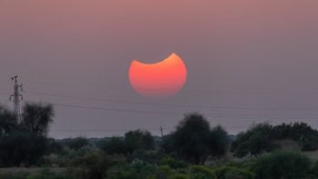 Eclipsă inelară de soare astăzi, 2 Octombrie